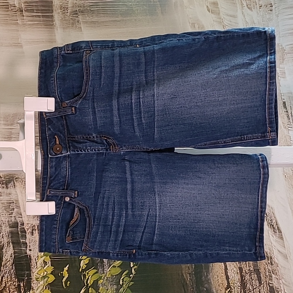 JCP Womens 14 petite denim blue jean long shorts